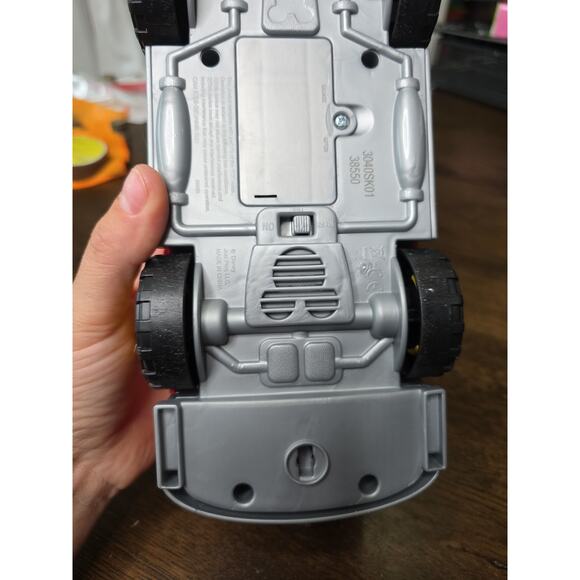 Disney Mickey Mouse Clubhouse Fire Truck Engine - Working Sounds And Lights - Picture 11 of 14